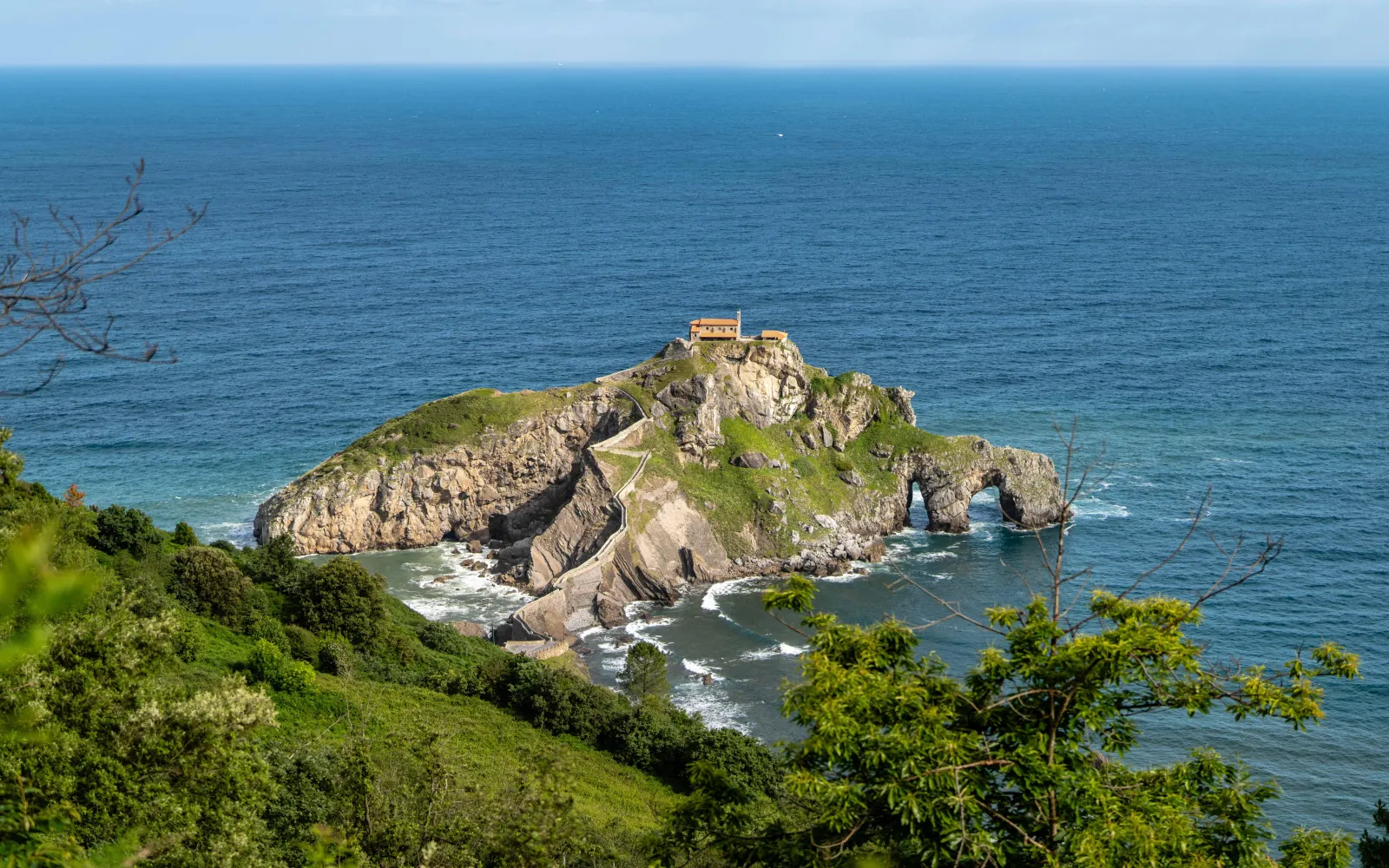Bilbao: Gaztelugatxe, Bermeo, Mundaka, Gernika, & Wine Tour - photo 3