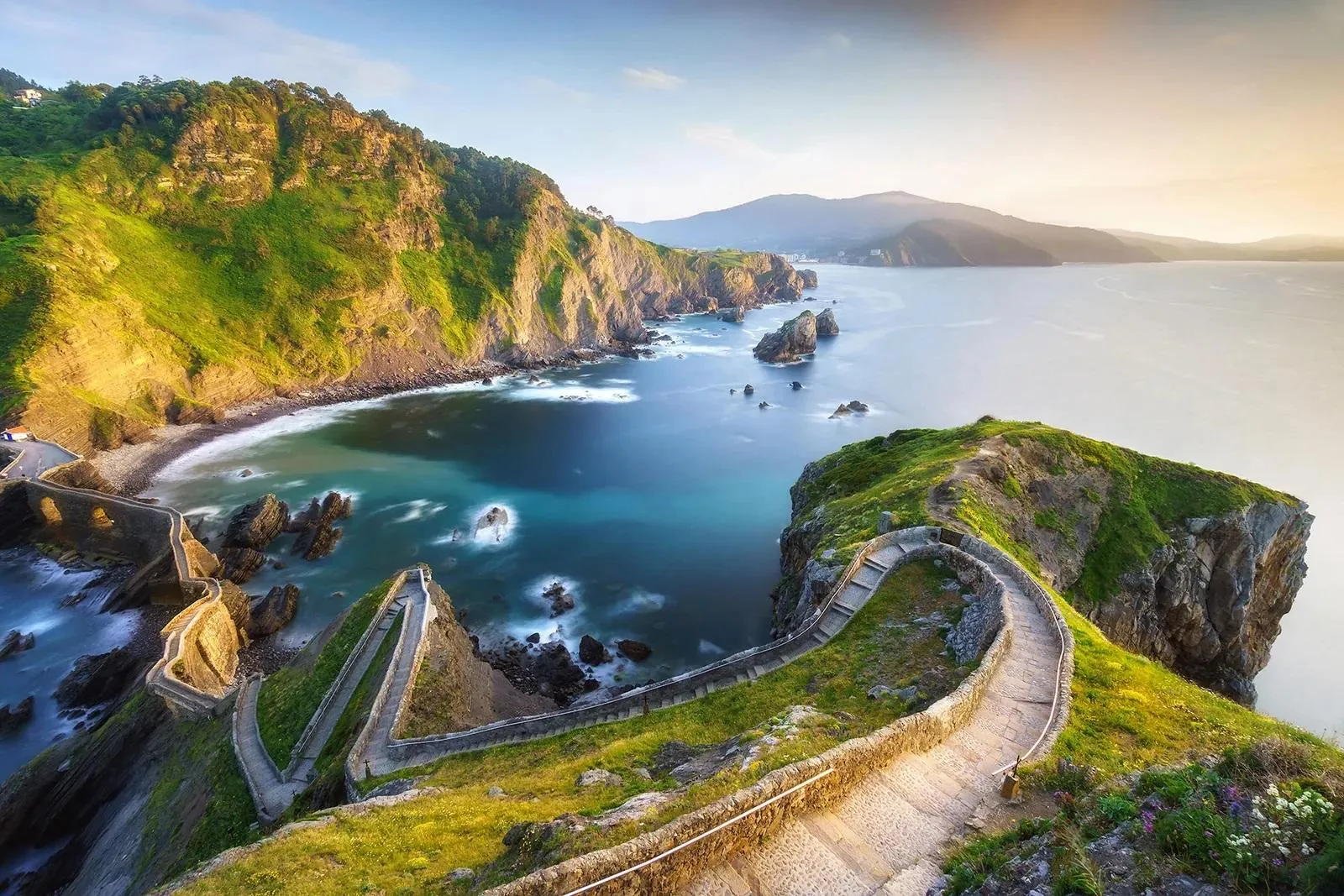 From Bilbao: Gaztelugatxe, Bermeo and Gernika Day Trip - photo 2